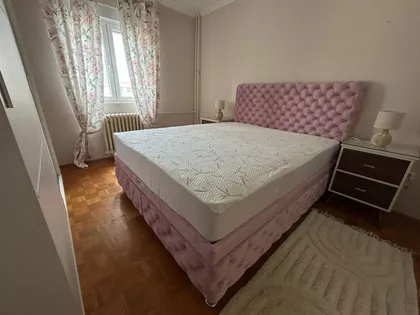 Cara Lazara 70 | 4zida.rs