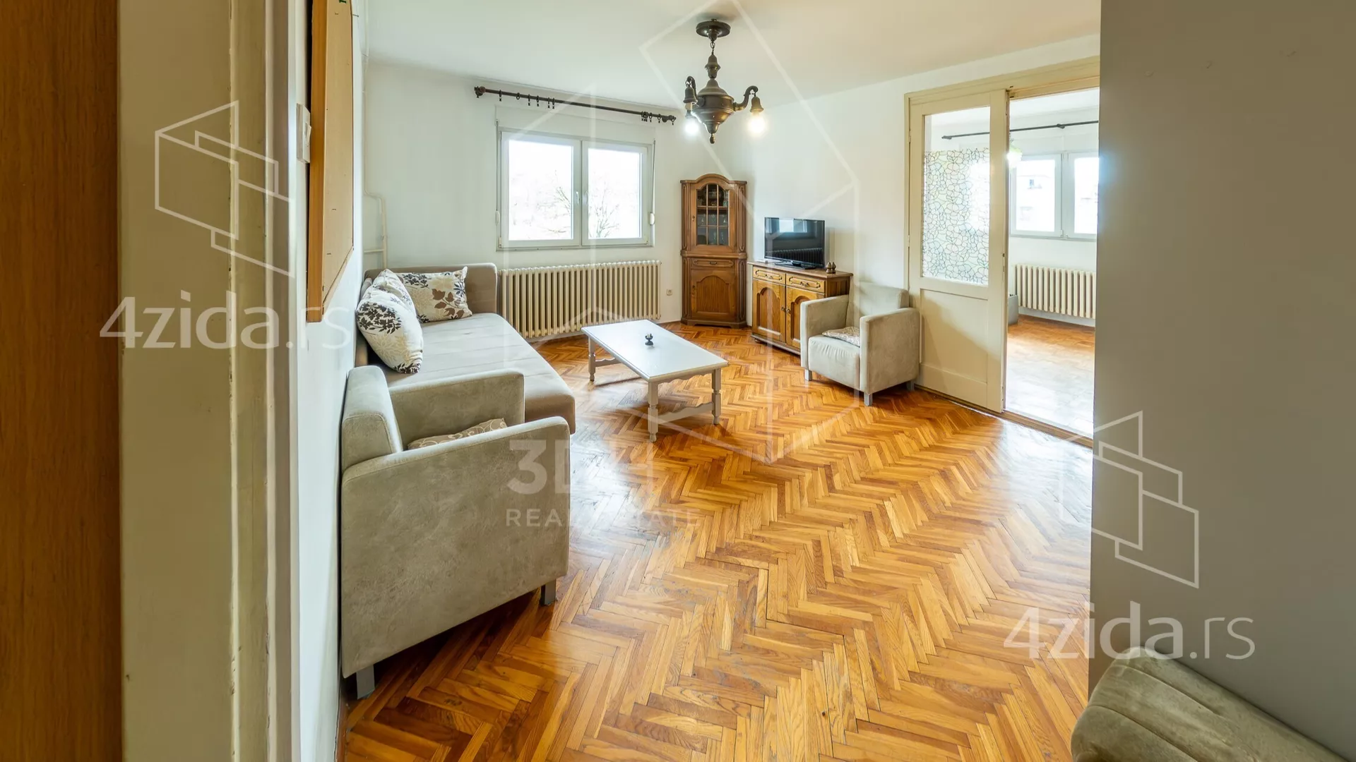 Četvorosoban stan | 4zida