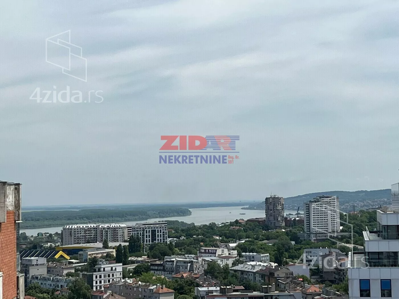 Troiposoban stan | 4zida