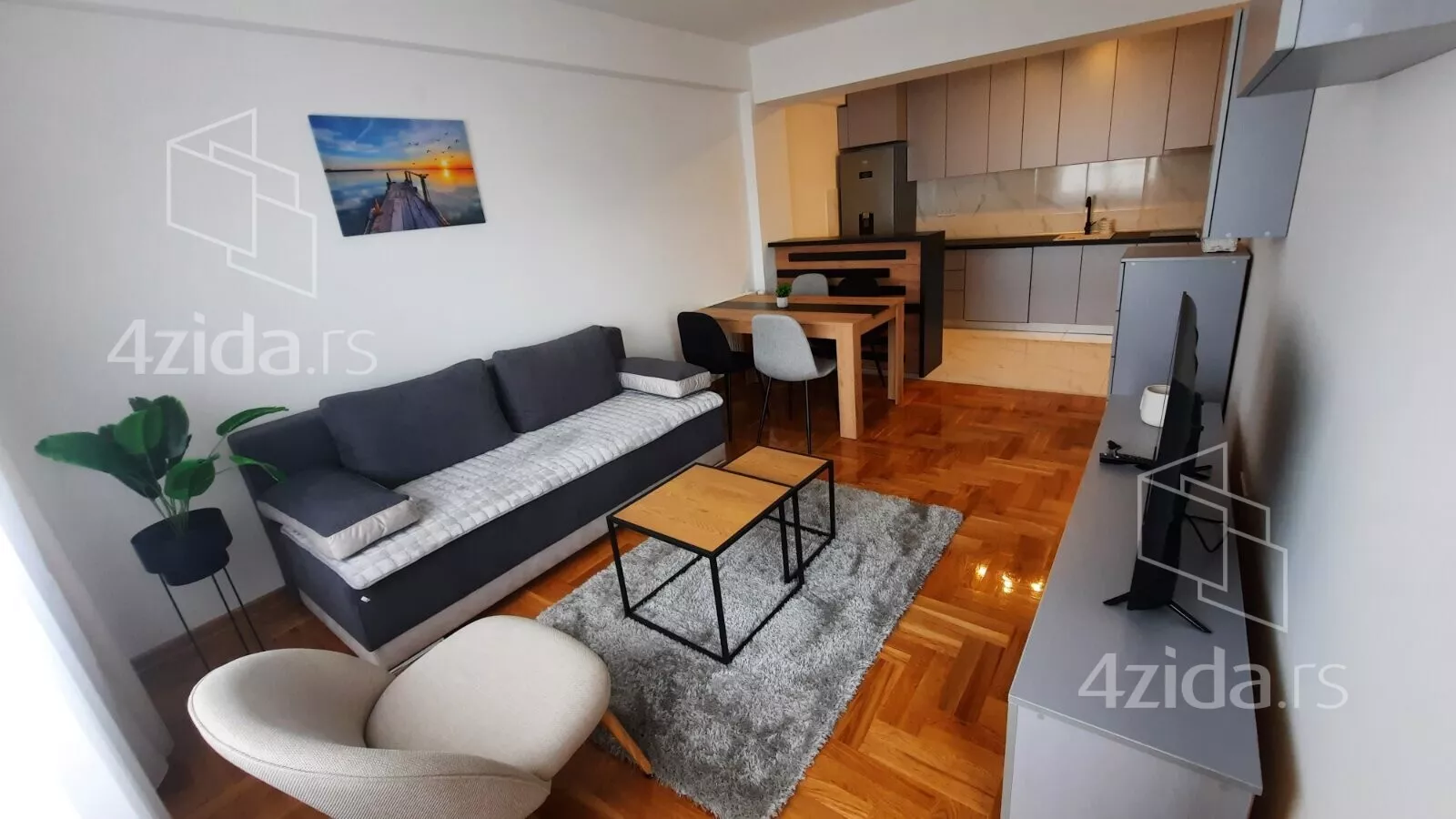 Dvoiposoban stan | 4zida