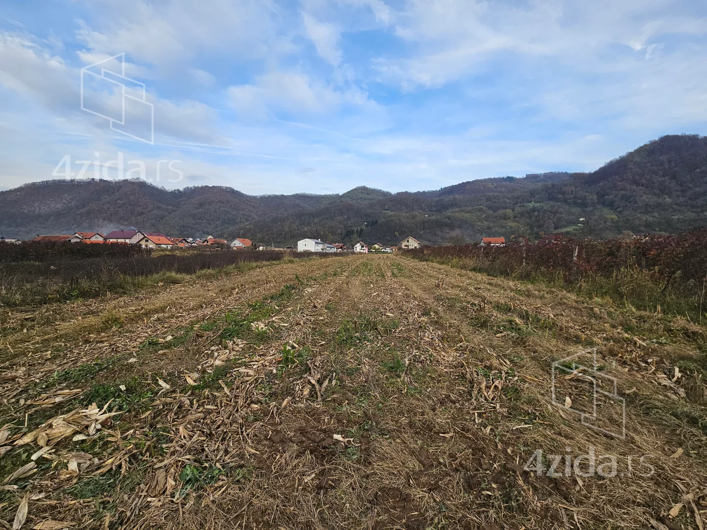 Poljoprivredno zemljište | 4zida