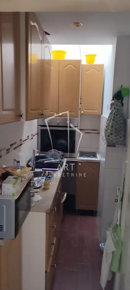 Cara Dušana | 4zida.rs