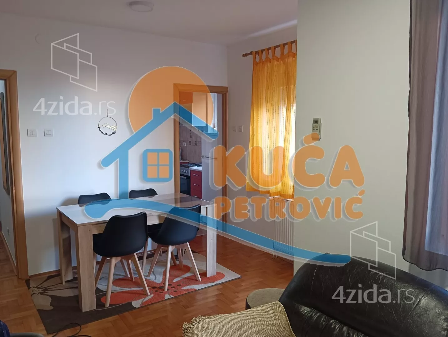 Jednoiposoban stan | 4zida