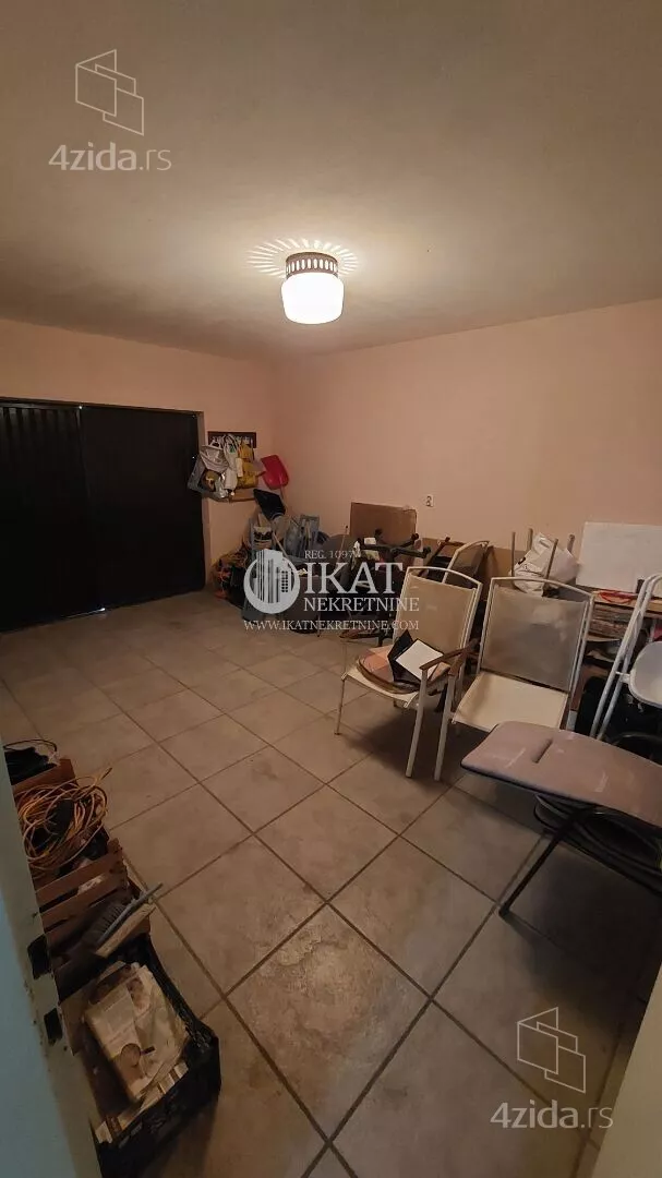 3-etažna kuća | 4zida