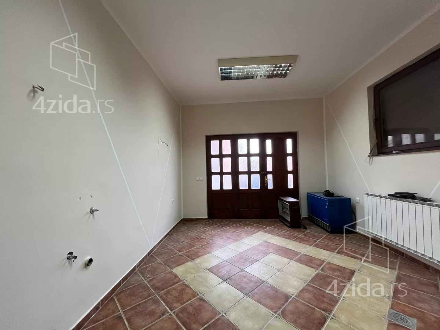 3-etažna kuća | 4zida