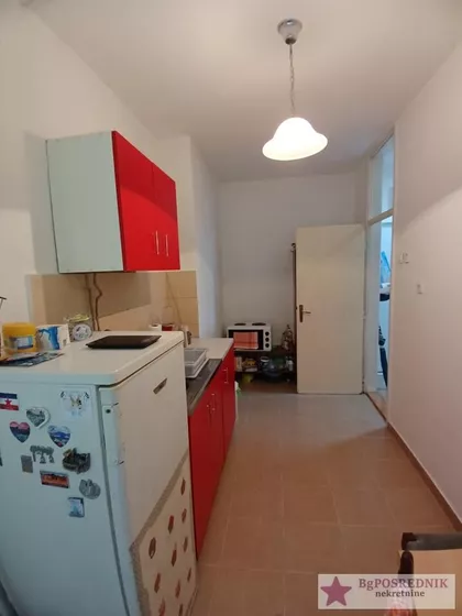 Učitelja Miloša Jankovića | 4zida.rs