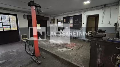 Autokomanda | 4zida.rs