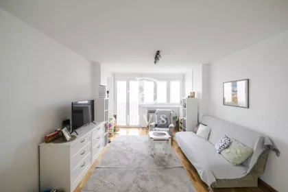 Karađorđev Trg bb | 4zida.rs