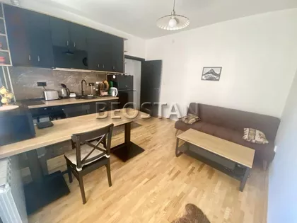 Cara Lazara | 4zida.rs