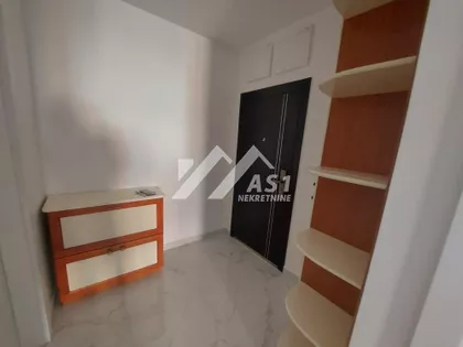 Heroja Pinkija | 4zida.rs