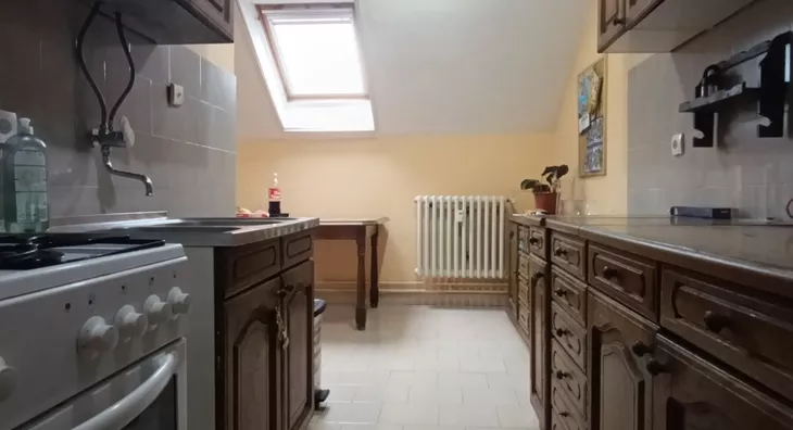 Četvoroiposoban stan | 4zida
