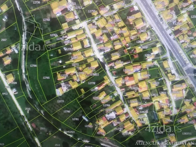 Građevinsko zemljište | 4zida