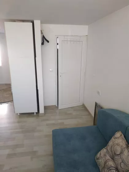Surčin (mesto) | 4zida.rs