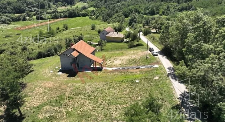 2-etažna kuća | 4zida