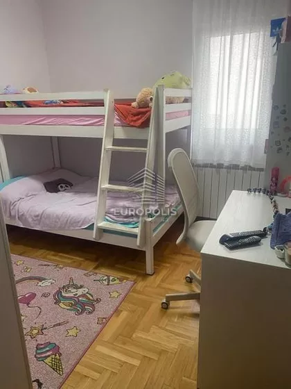 Jakova Galusa | 4zida.rs