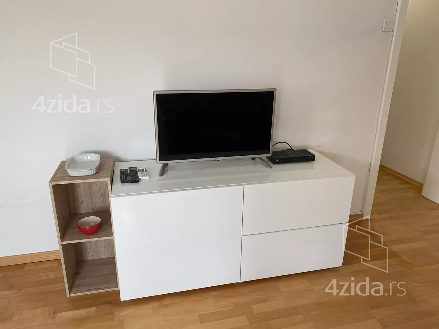 Troiposoban stan | 4zida