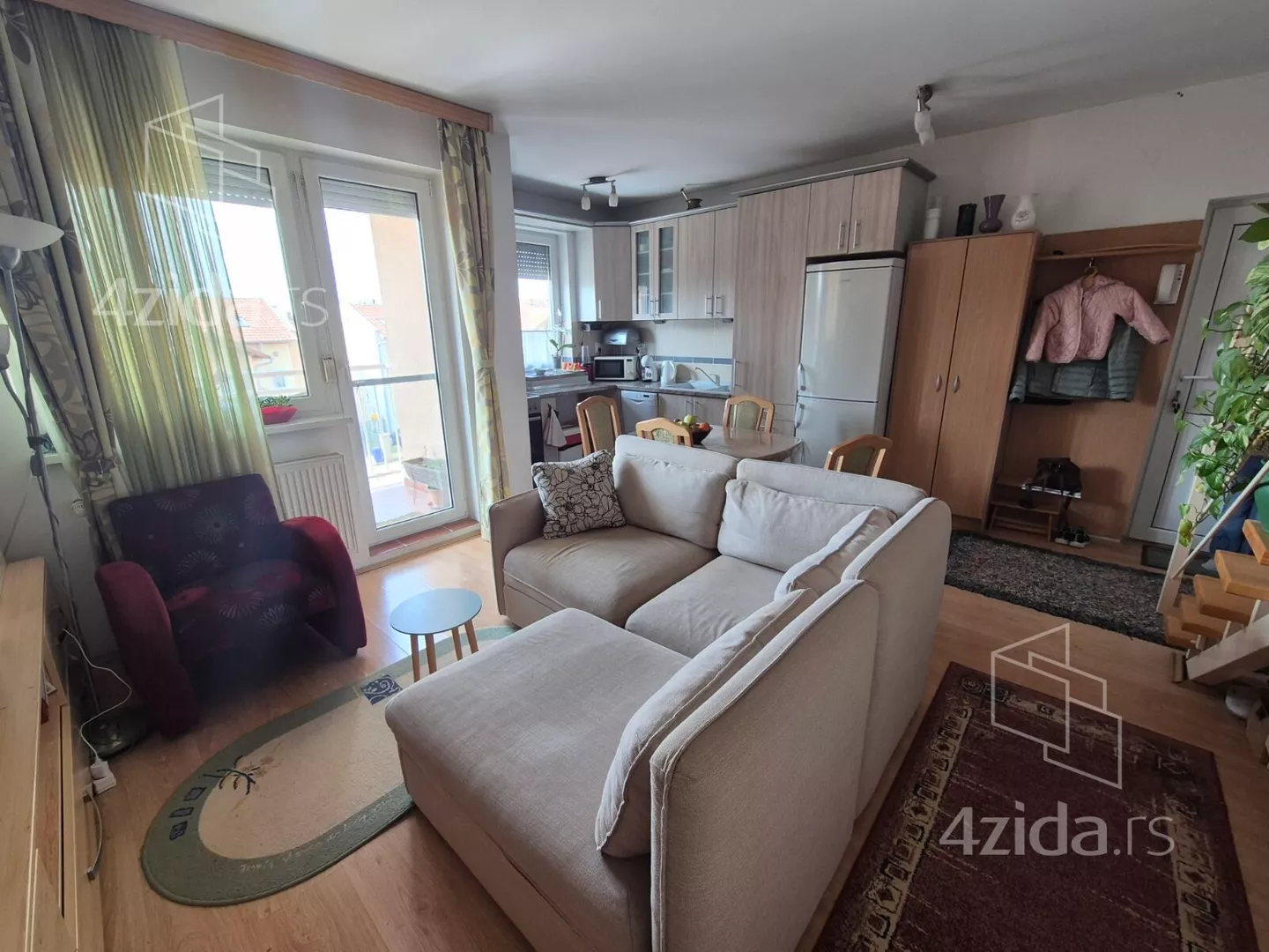 Četvorosoban stan | 4zida