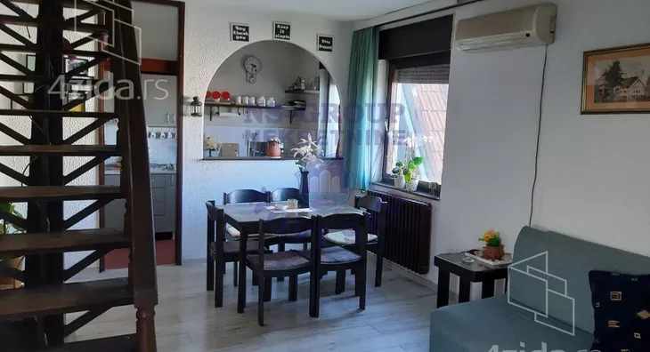 Troiposoban stan | 4zida