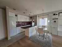 Novi Sad, Gradske lokacije, Bulevar Oslobođenja | 4zida.rs | 4zida.rs