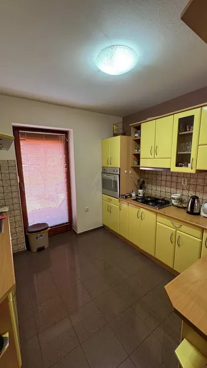 Putnikovo | 4zida.rs