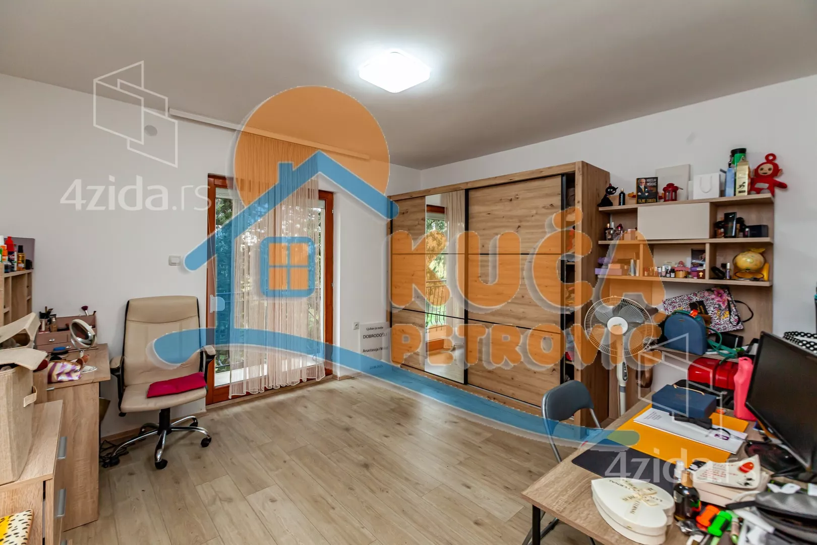 3-etažna kuća | 4zida