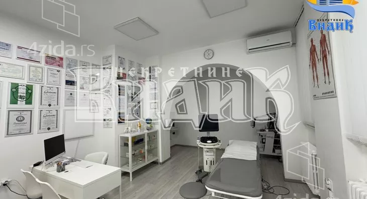 Poslovni prostor | 4zida