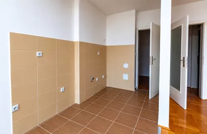 Branka Krsmanovića 12B | 4zida.rs