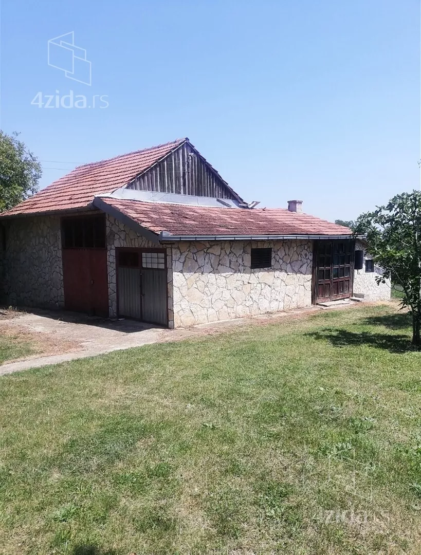 Poljoprivredno zemljište | 4zida