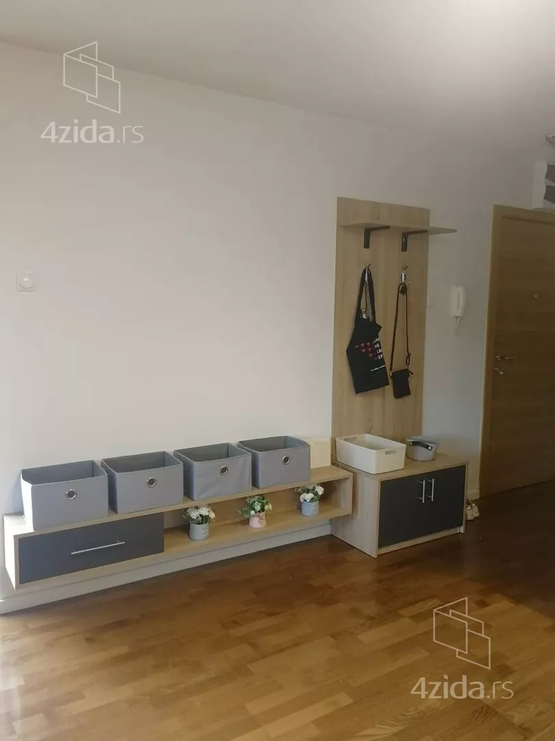 Garsonjera | 4zida
