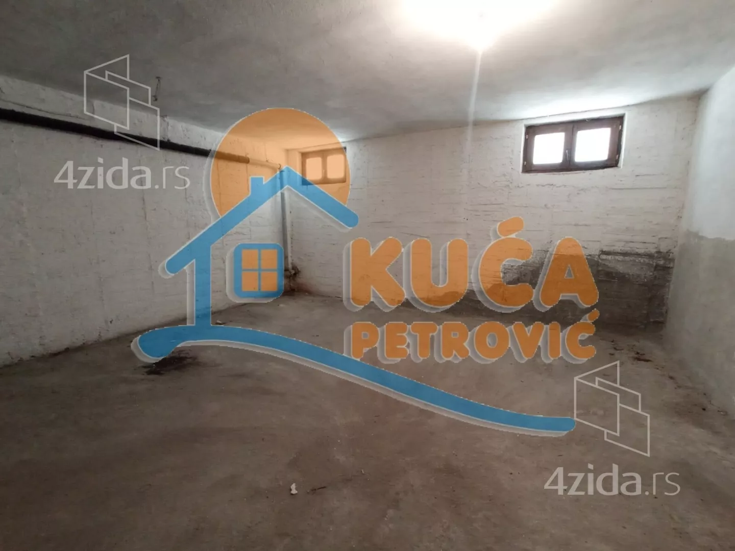 Lokal | 4zida