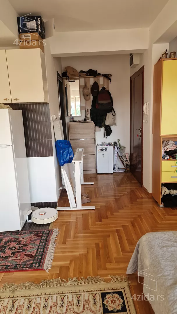 Garsonjera | 4zida