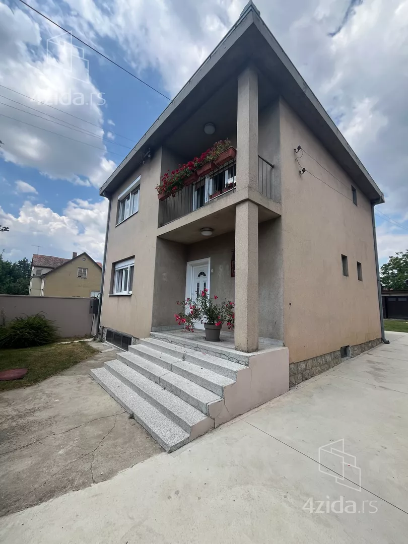 2-etažna kuća | 4zida