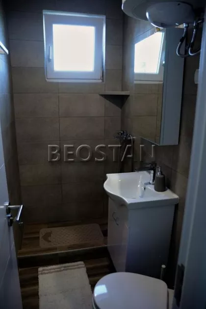 Pere Cetkovica | 4zida.rs