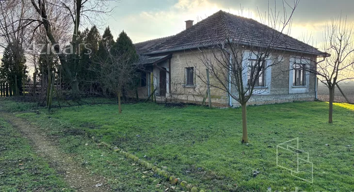 Poljoprivredno zemljište | 4zida