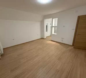 Apelovac, Palilula, Gradske lokacije, Niš, 4.0 stan | 4zida.rs