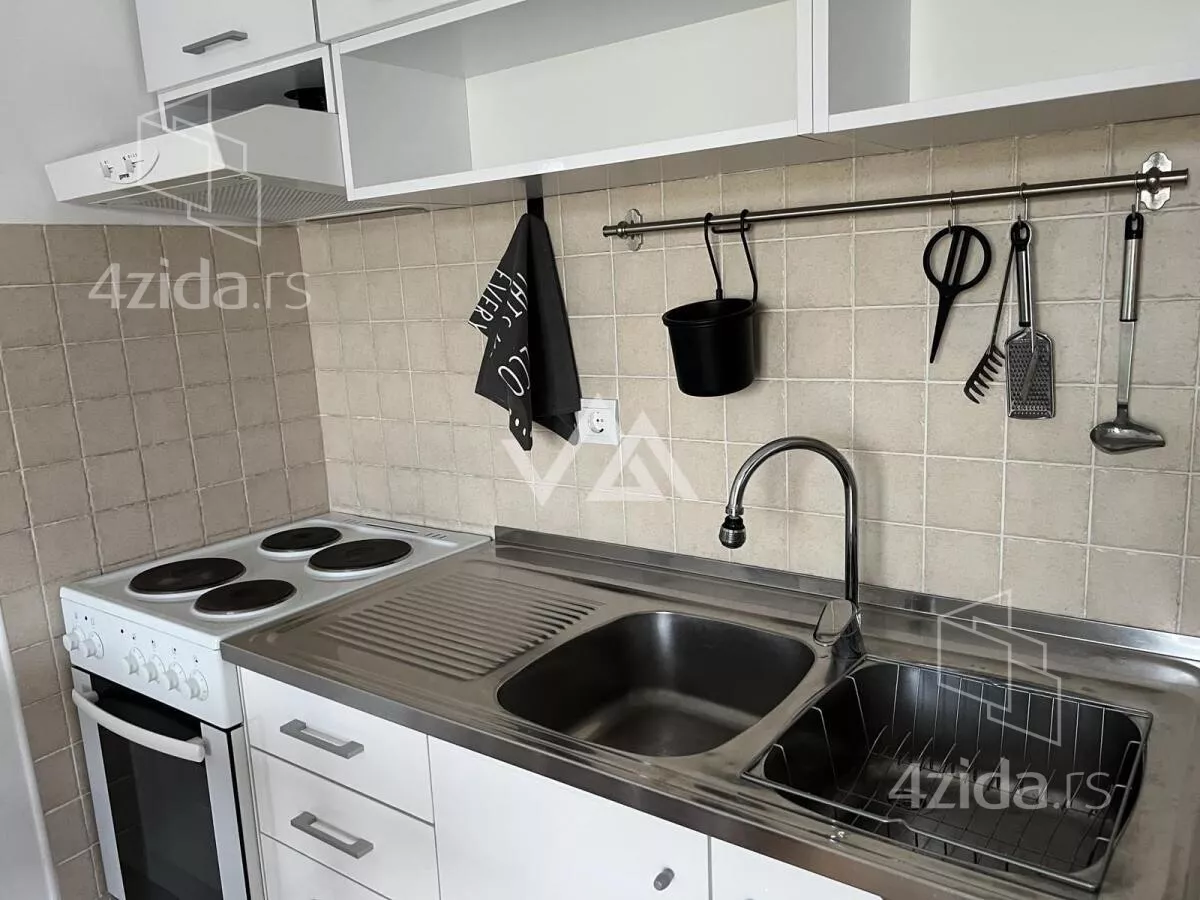 Garsonjera | 4zida