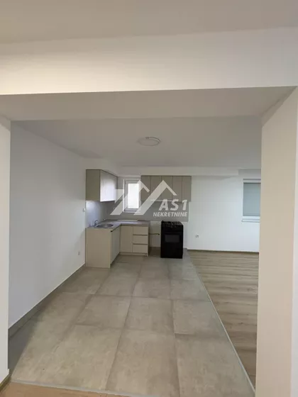 Karagača | 4zida.rs