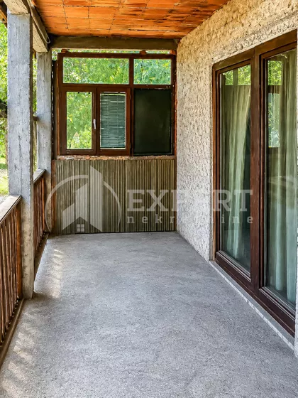 Knežica | 4zida.rs