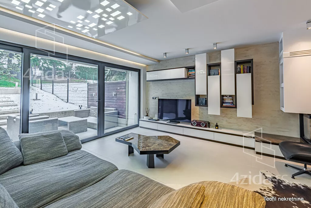 4-etažna kuća | 4zida