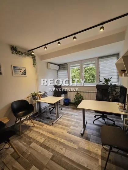 Studentska | 4zida.rs