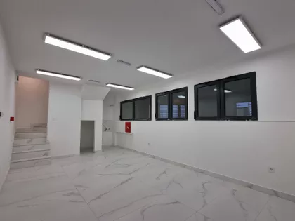 Lovćenska 6A | 4zida.rs