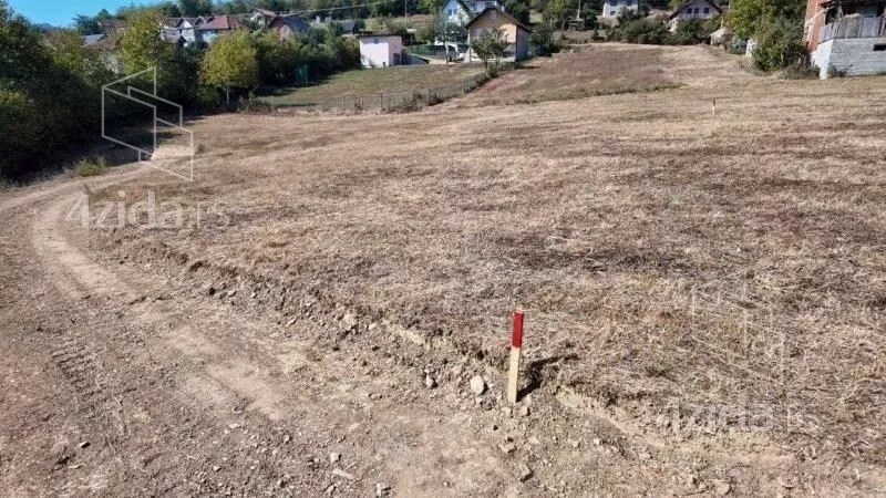 Plac | 4zida
