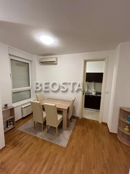 Jurija Gagarina | 4zida.rs