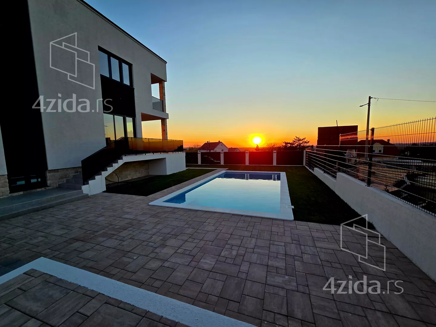 3-etažna kuća | 4zida