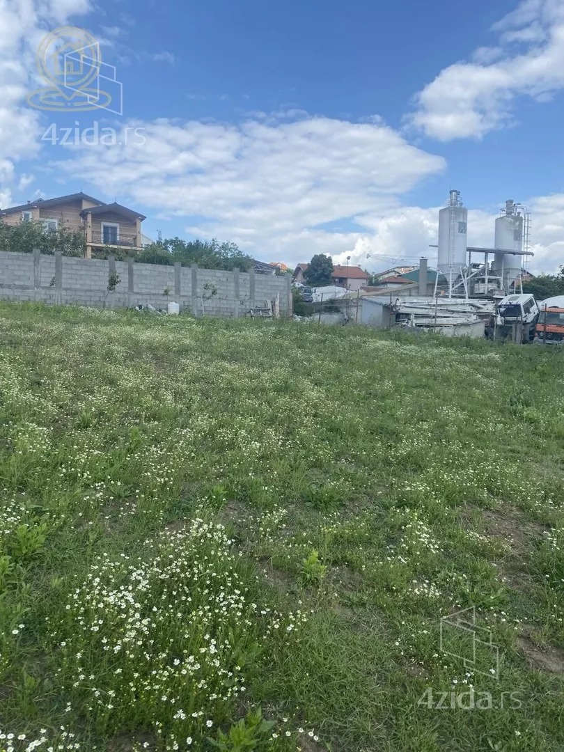Plac | 4zida