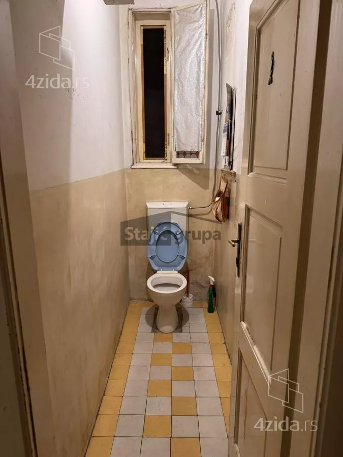 Četvoroiposoban stan | 4zida