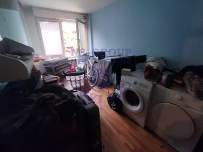 Balzakova | 4zida.rs