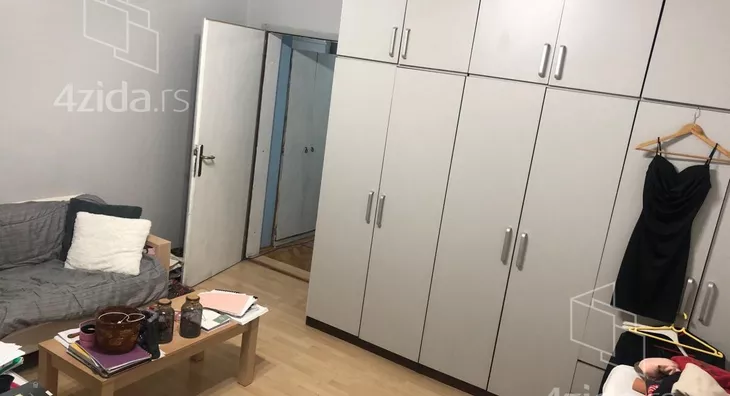 Šestosoban stan | 4zida