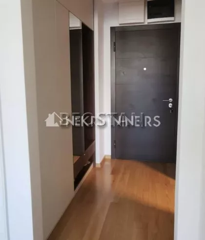 Vojvođanska | 4zida.rs