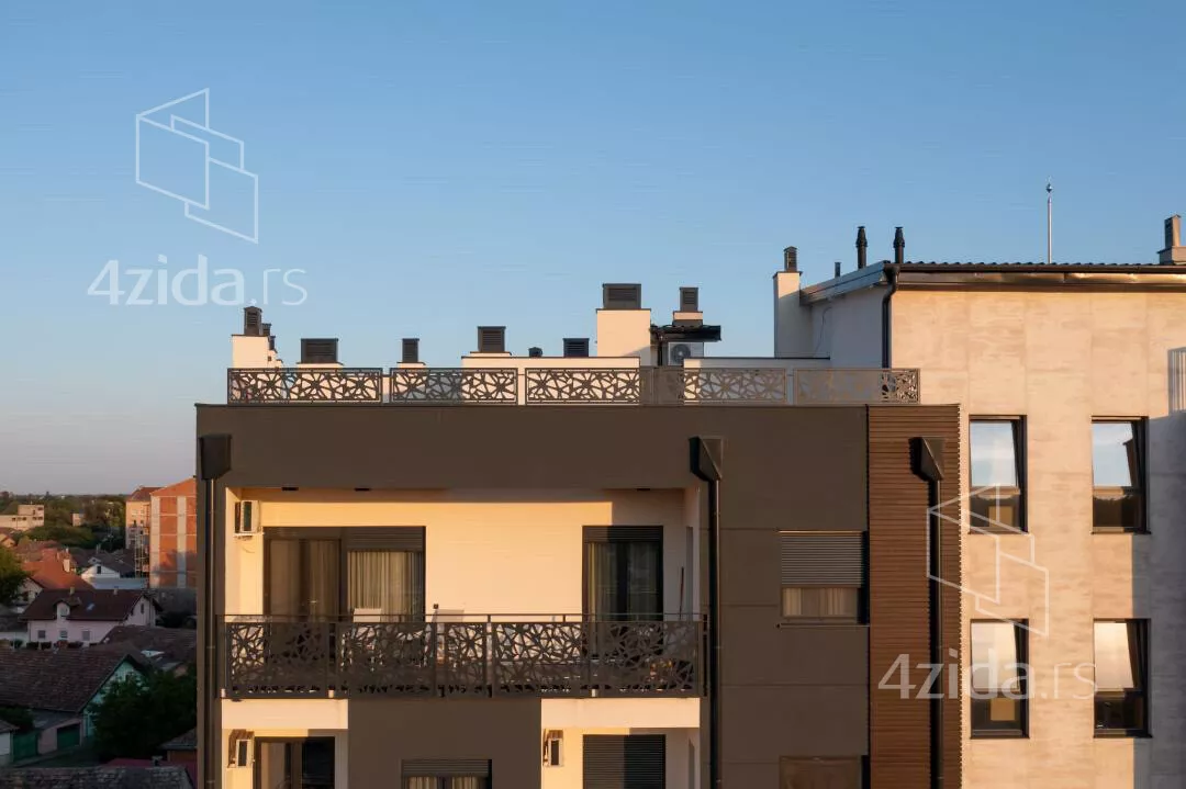 Troiposoban stan | 4zida